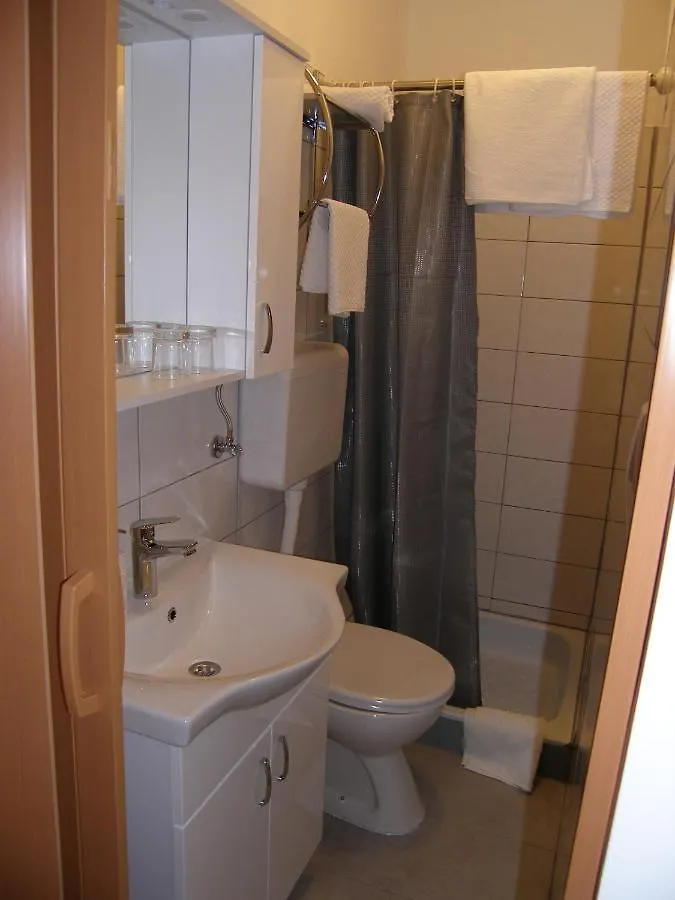 Double Room Tkon 8377D 3*,